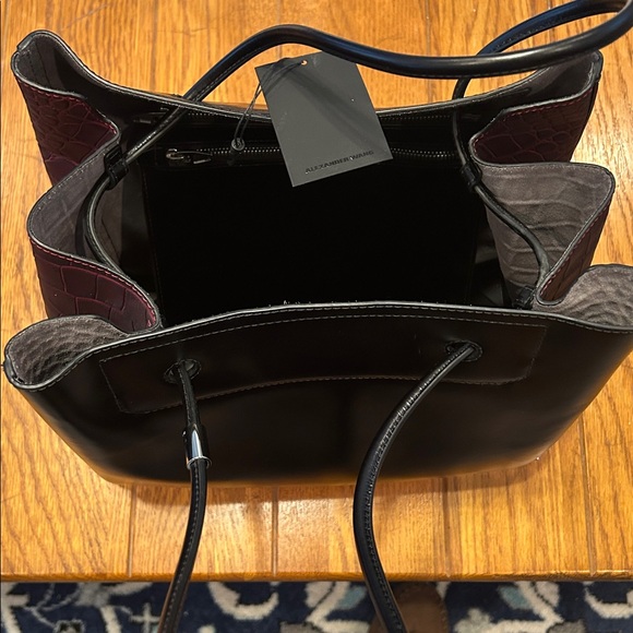 Alexander Wang - Black and Plum Leather Tote with Removable Clutch. - Picture 6 of 13